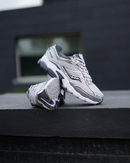 Saucony progrid omni 9 gris