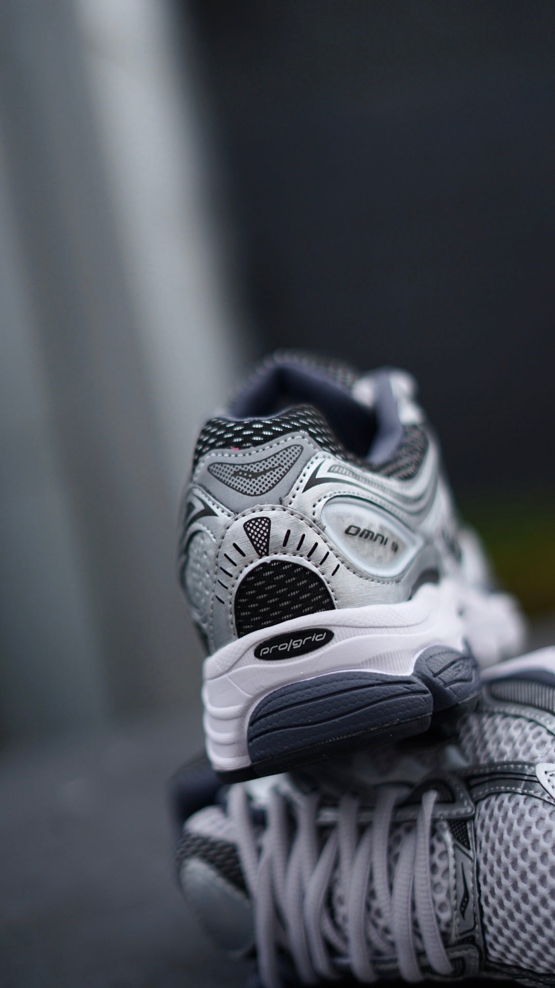 Saucony progrid omni 9 gris