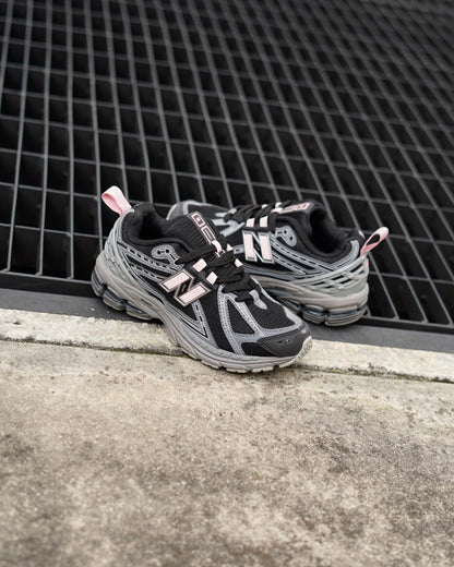 New Balance 1906R Black/Pink