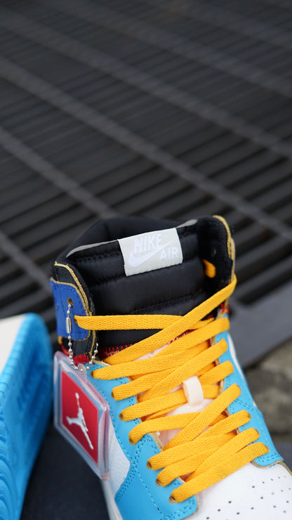 Jordan R1 high OG azul