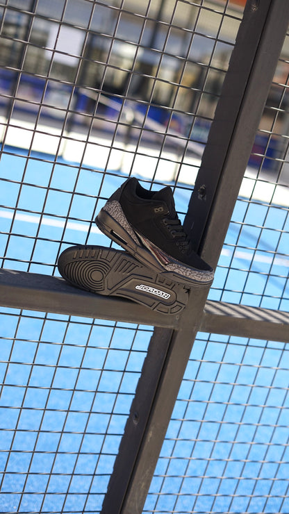 Jordan R3 black cat