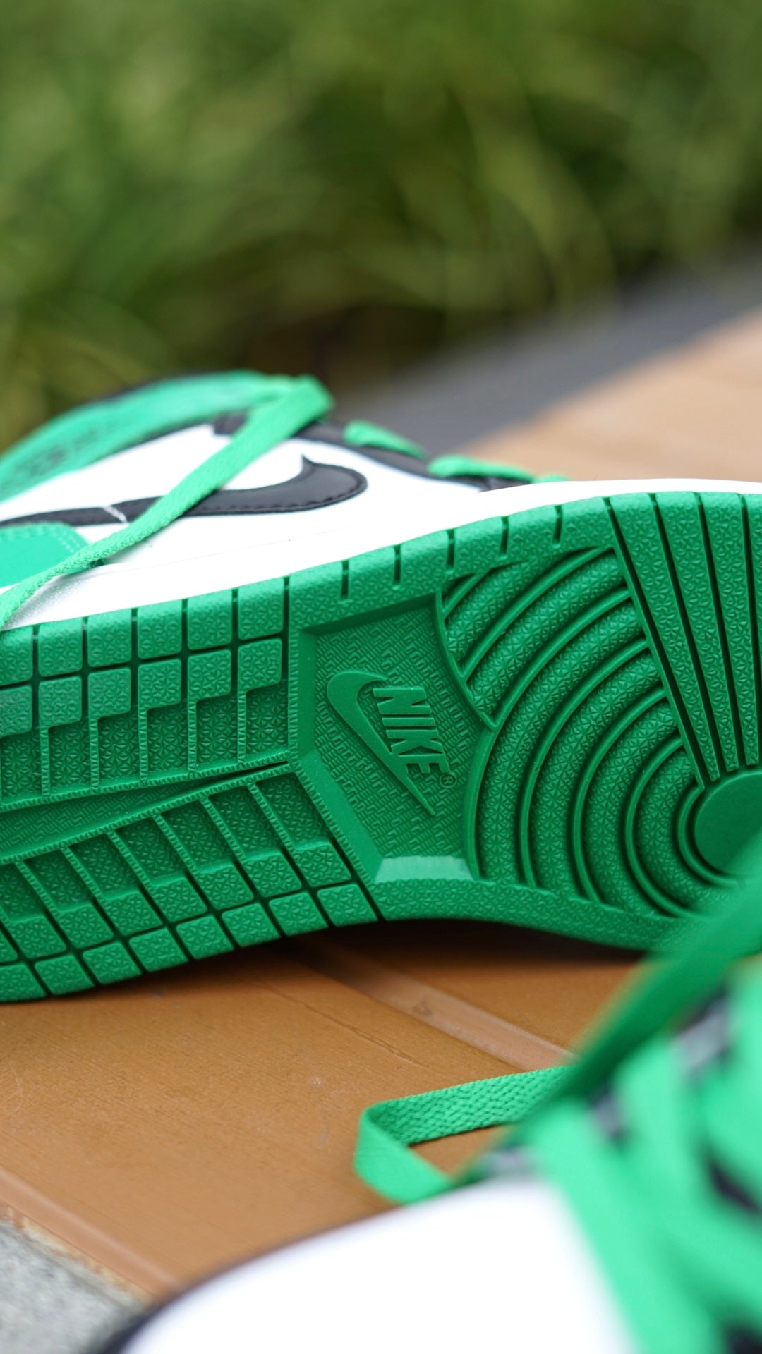 Jordan R1 high Og lucky green