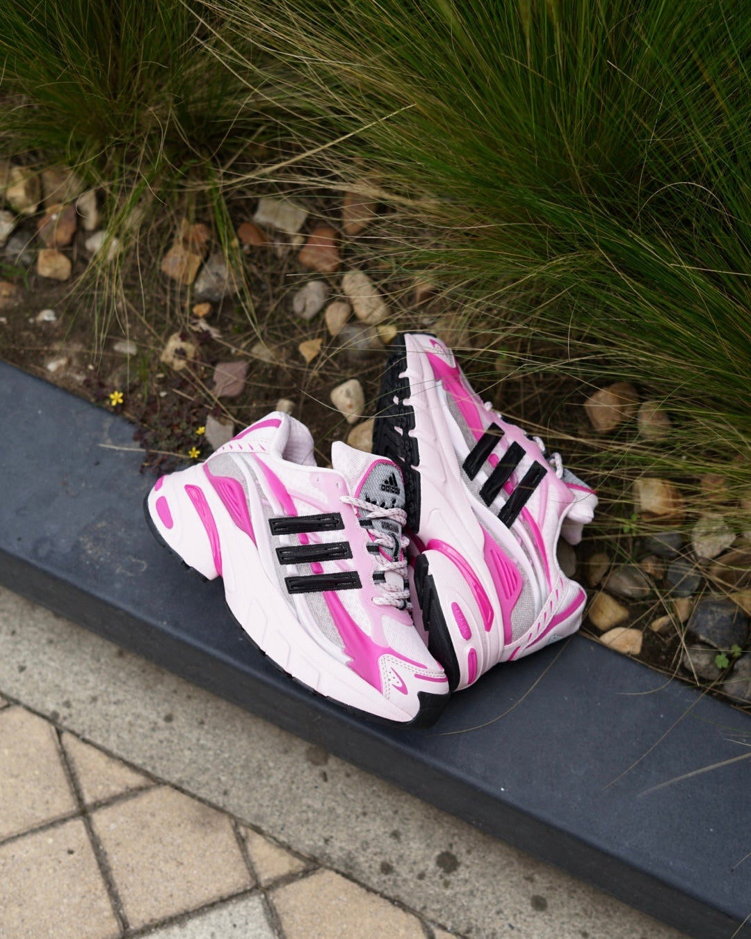 Adidas jellyfish pharrell williams