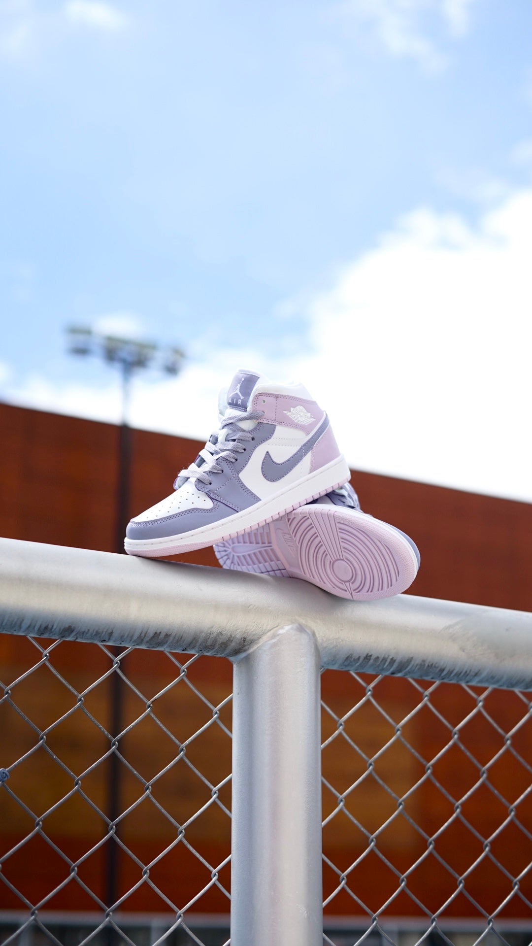 Jordan R1 morada