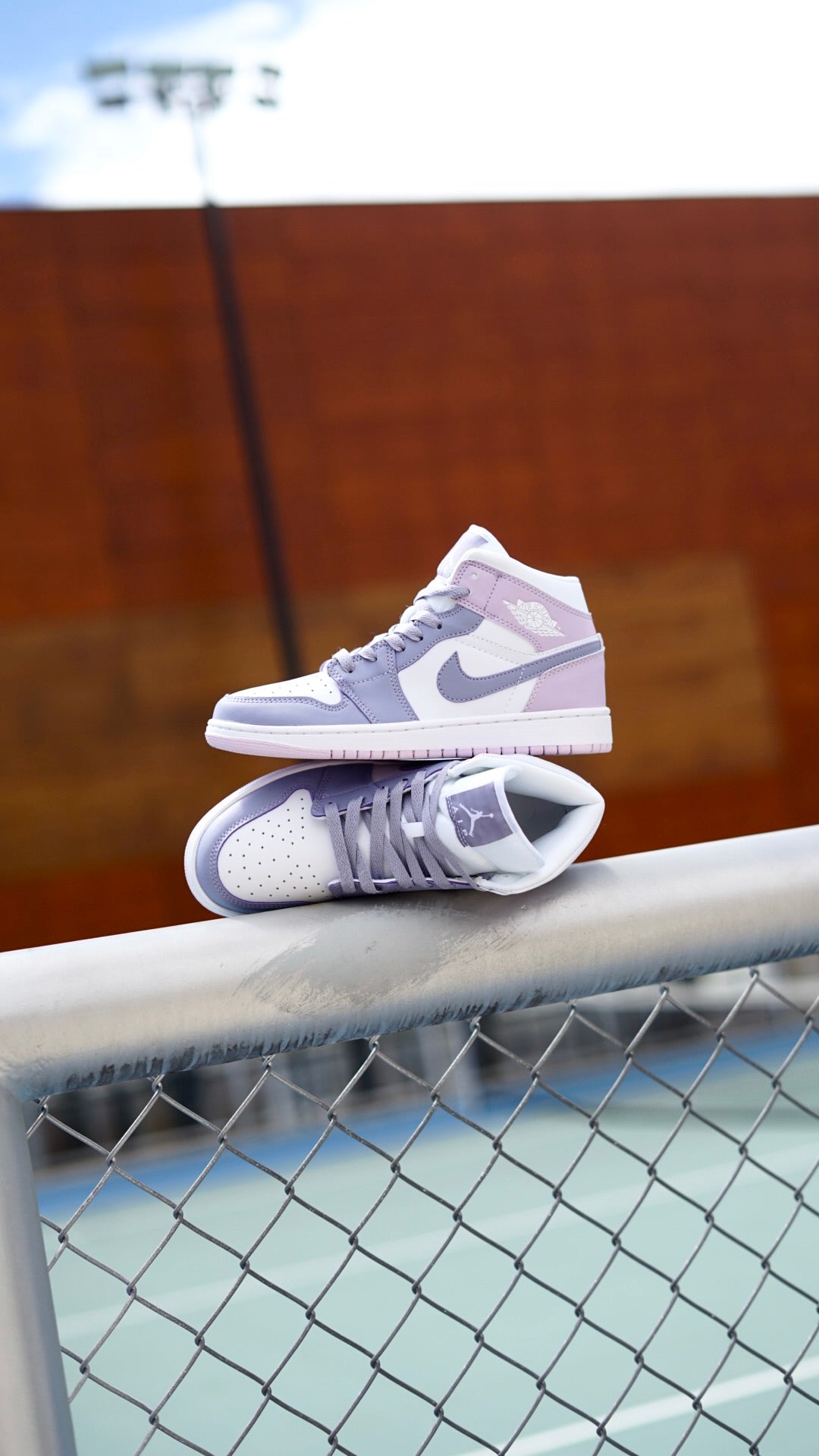 Jordan R1 morada