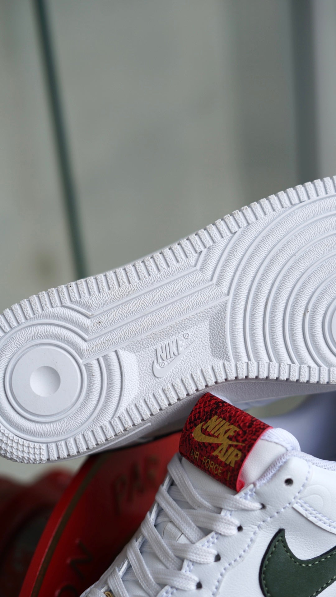 Nike air force 1 gucci