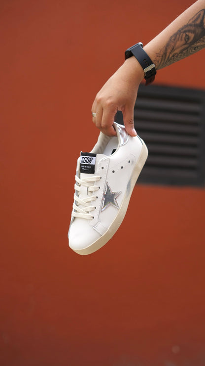 Golden Goose plateada