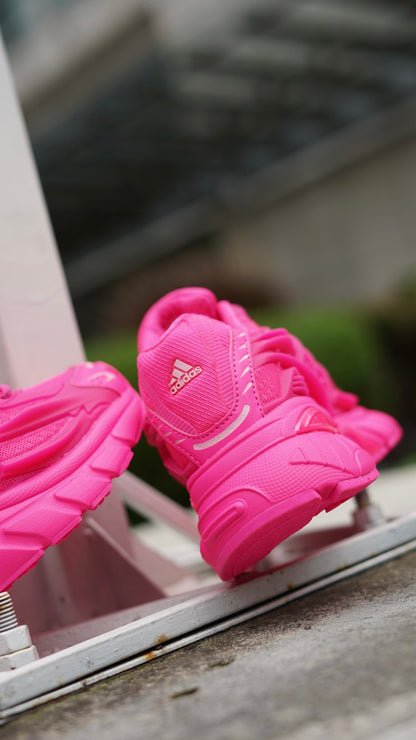 Adidas x pharell jelly fish rosada