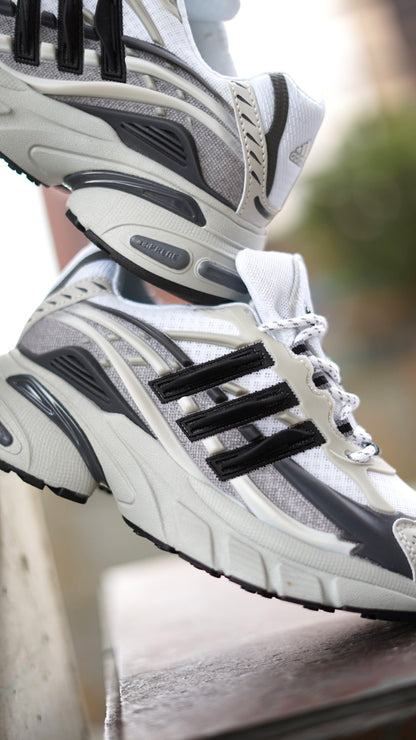 Adidas jellyfisch blanca gris