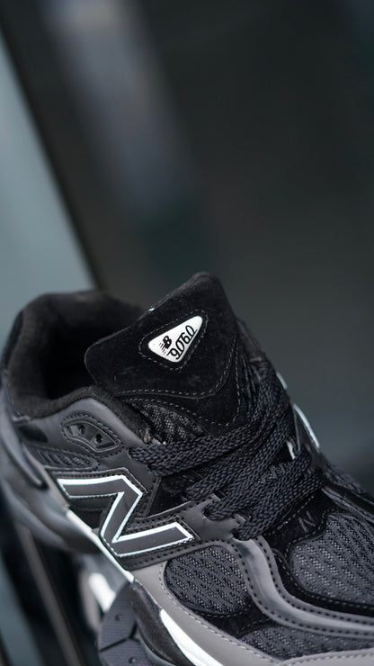 New Balance 9060 Negra