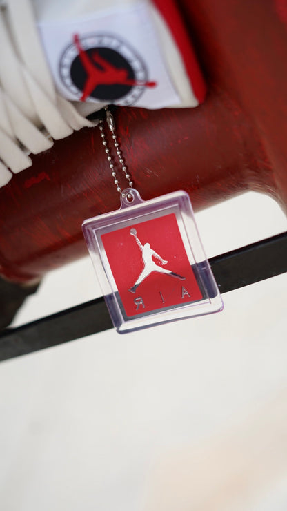 Jordan R4 blanca roja