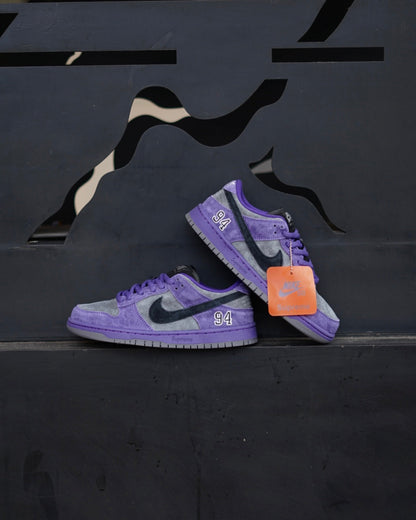 Nike sb dunk low supreme morado