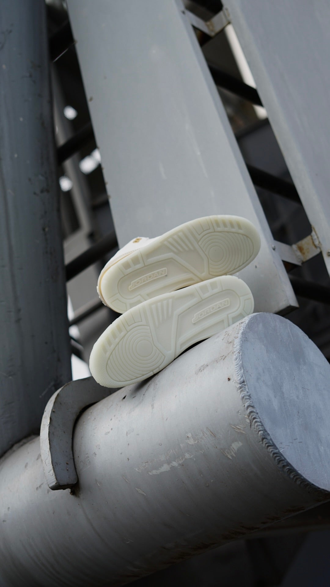 Jordan Retro 3 Sail and Pale Ivory