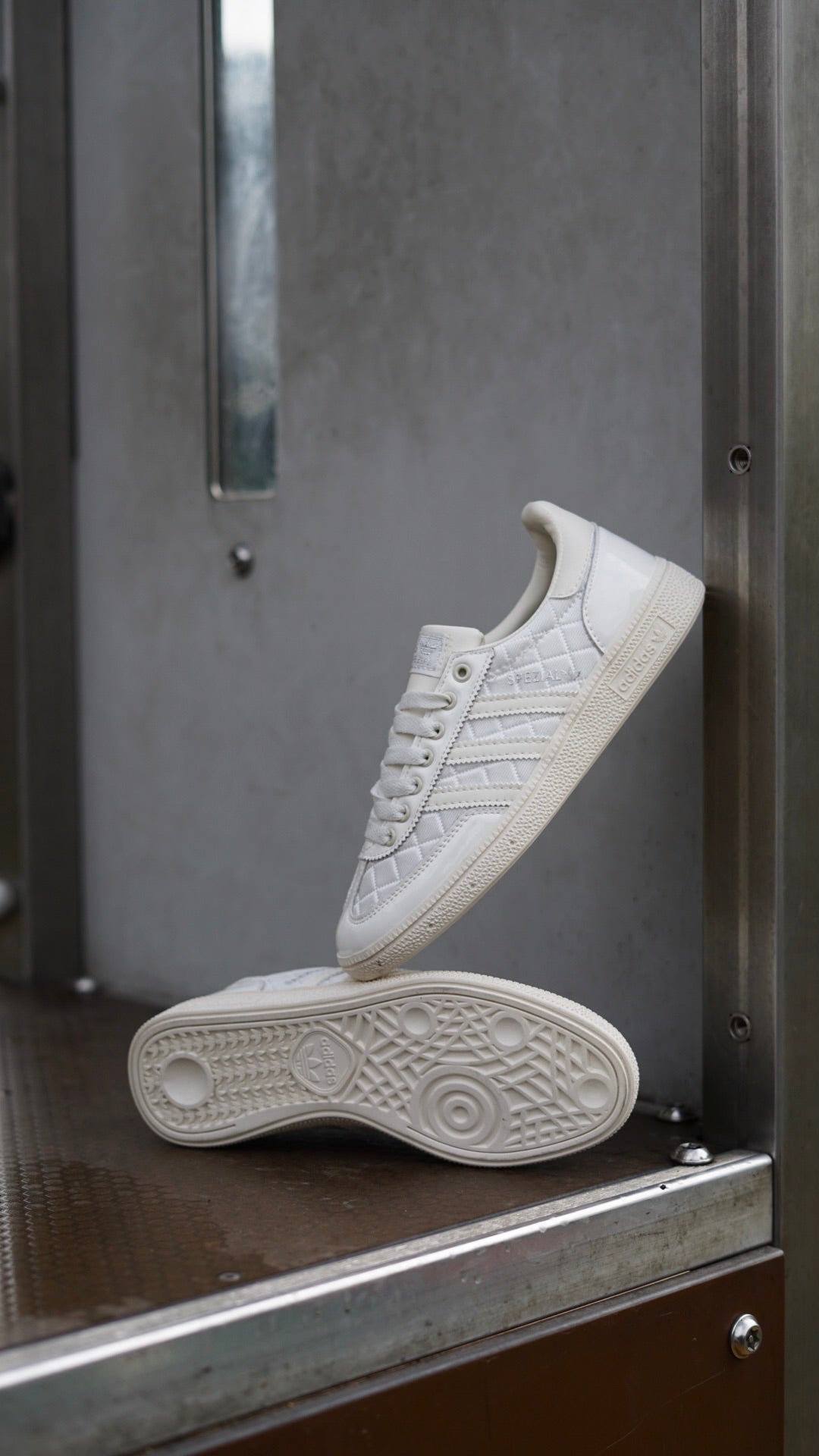 Adidas spezial handball beige