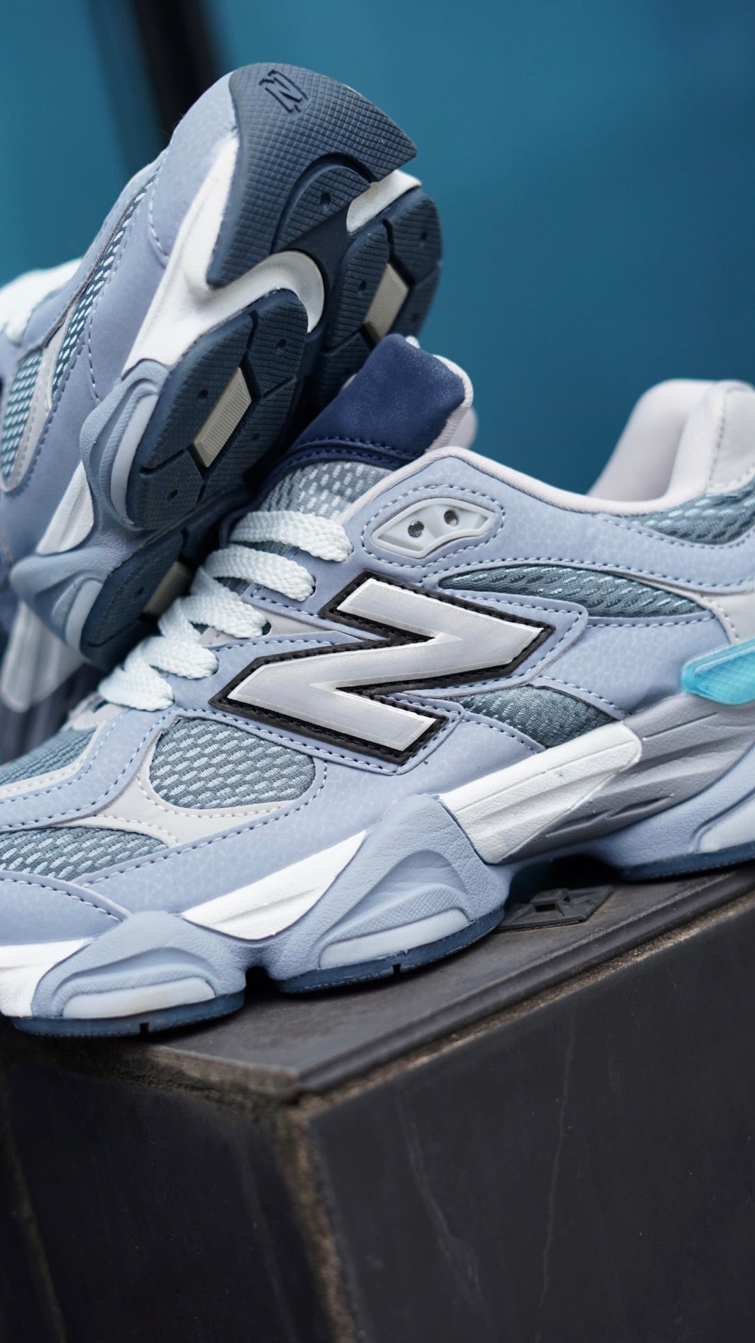 New Balance 9060