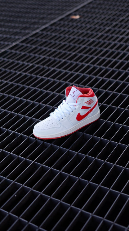 Jordan R1 high roja-blanco