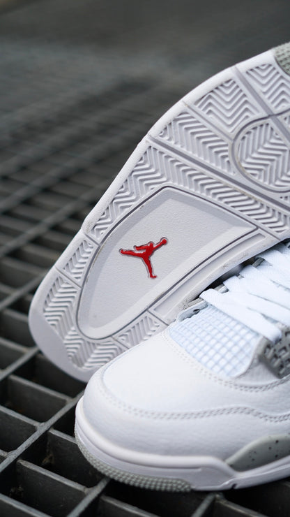 Jordan Retro 4 White Oreo