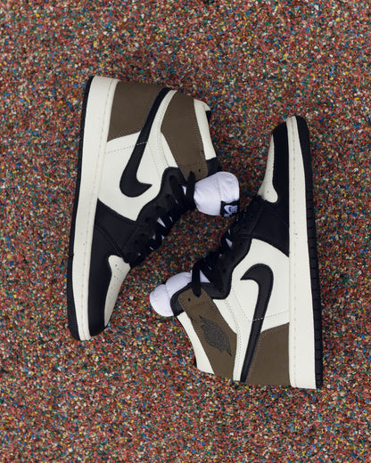 Air Jordan Retro 1 Dark Mocha