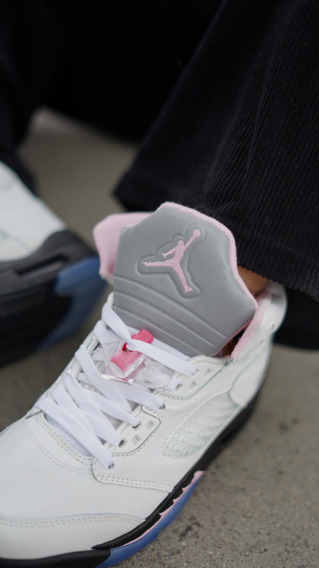 Jordan Retro 5 Medium Soft Pink