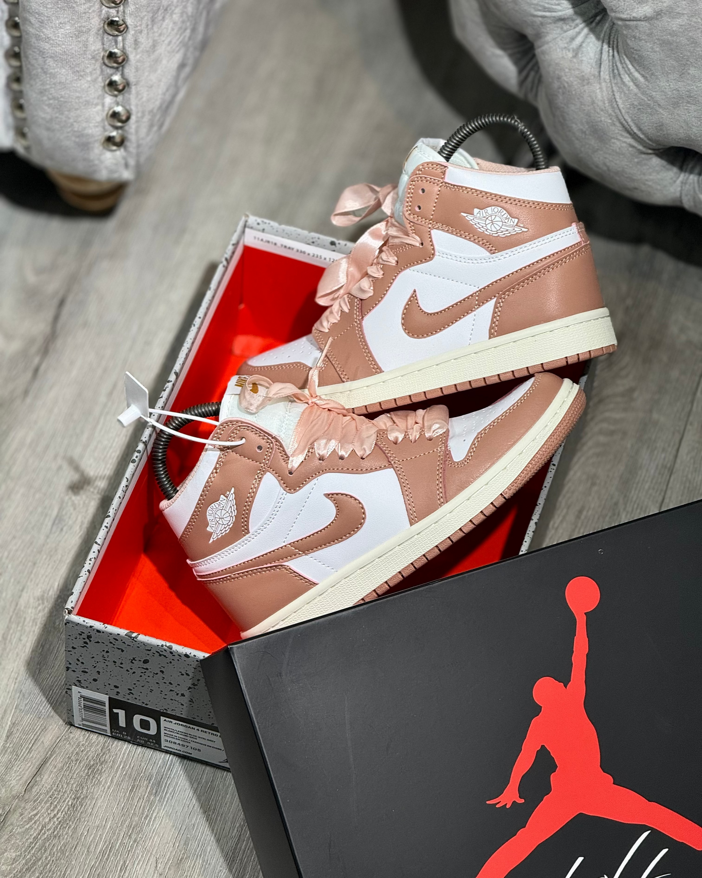 Air Jordan Retro 1 High Bronce