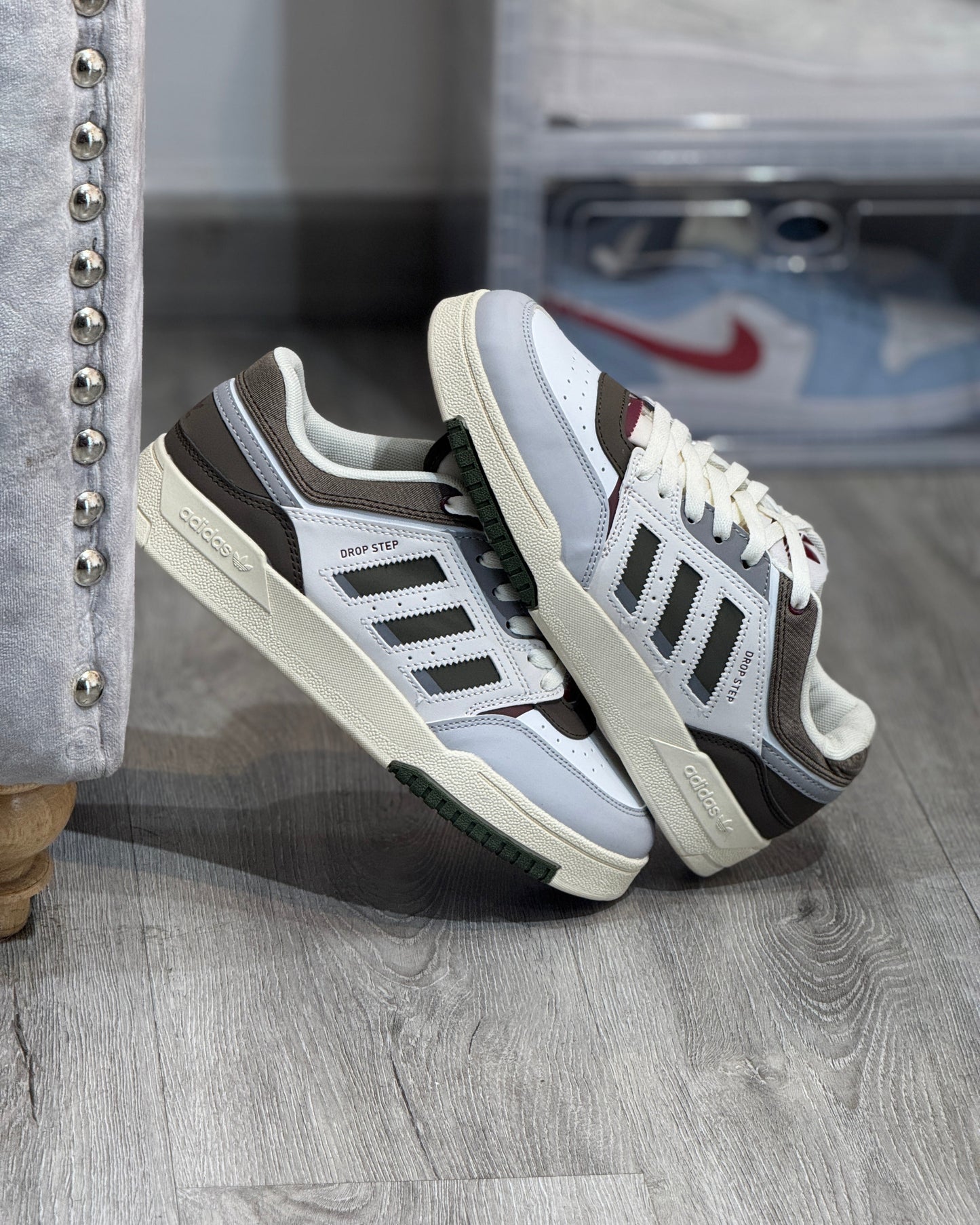 Drop Step Blanco-Cafe