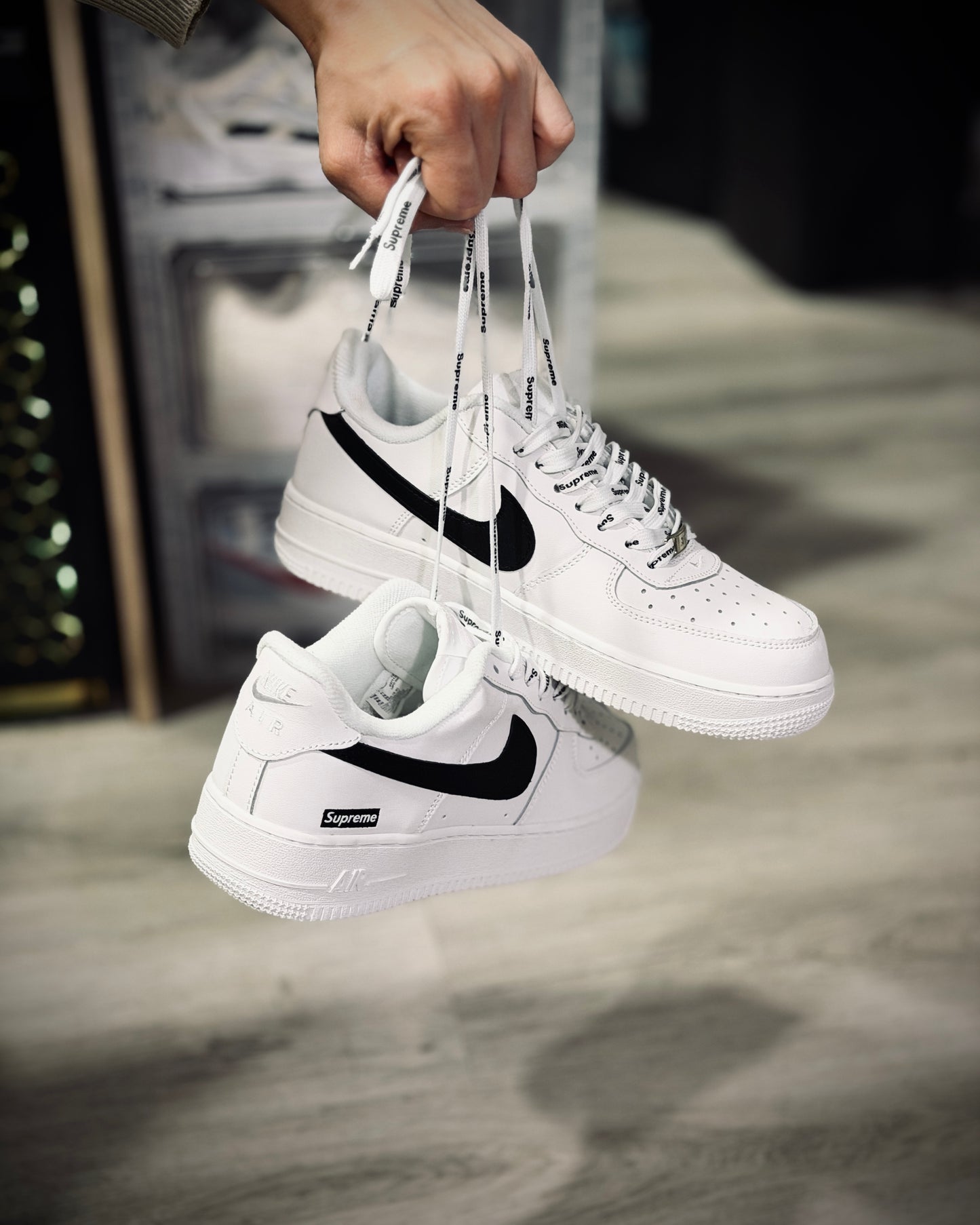 Force one supreme blanca.