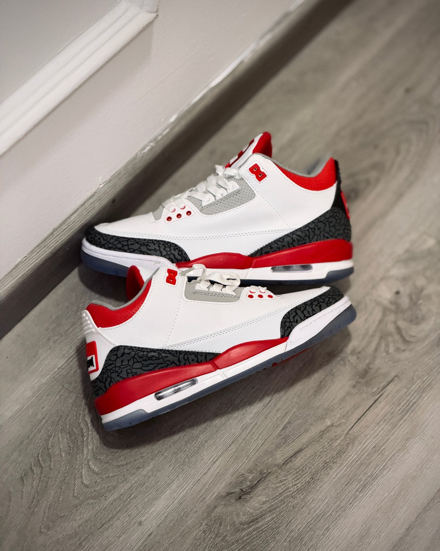 Nike jordan Retro 3 blanca roja