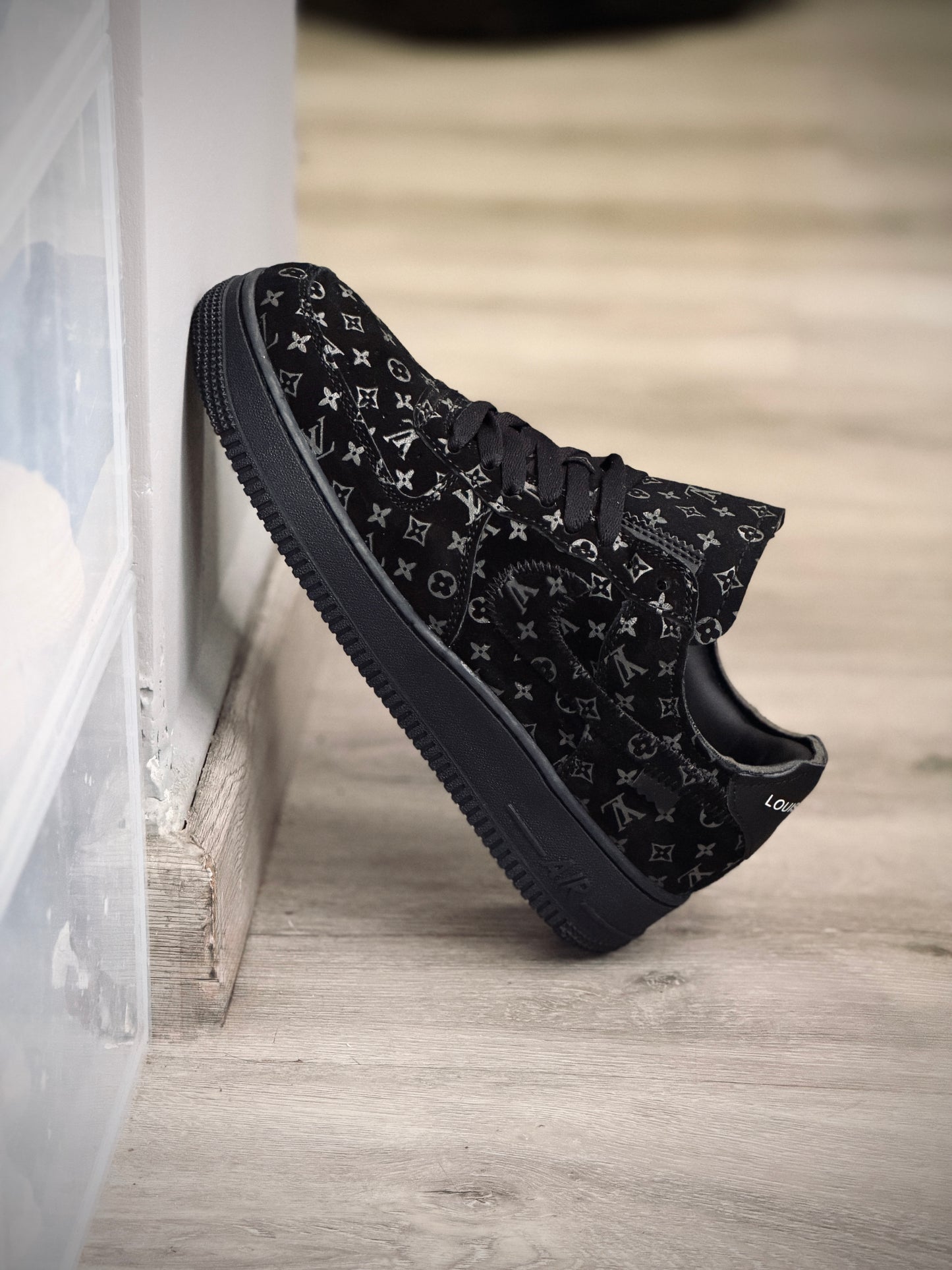 Nike force 1 louis vuitton