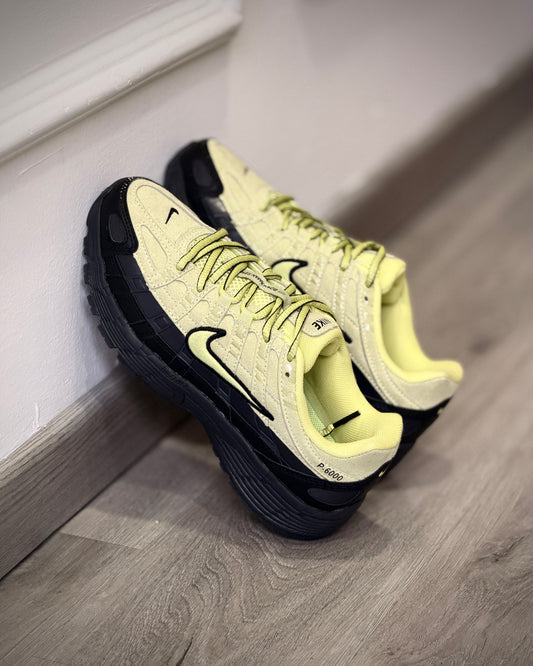 Nike p6000 negra amarilla