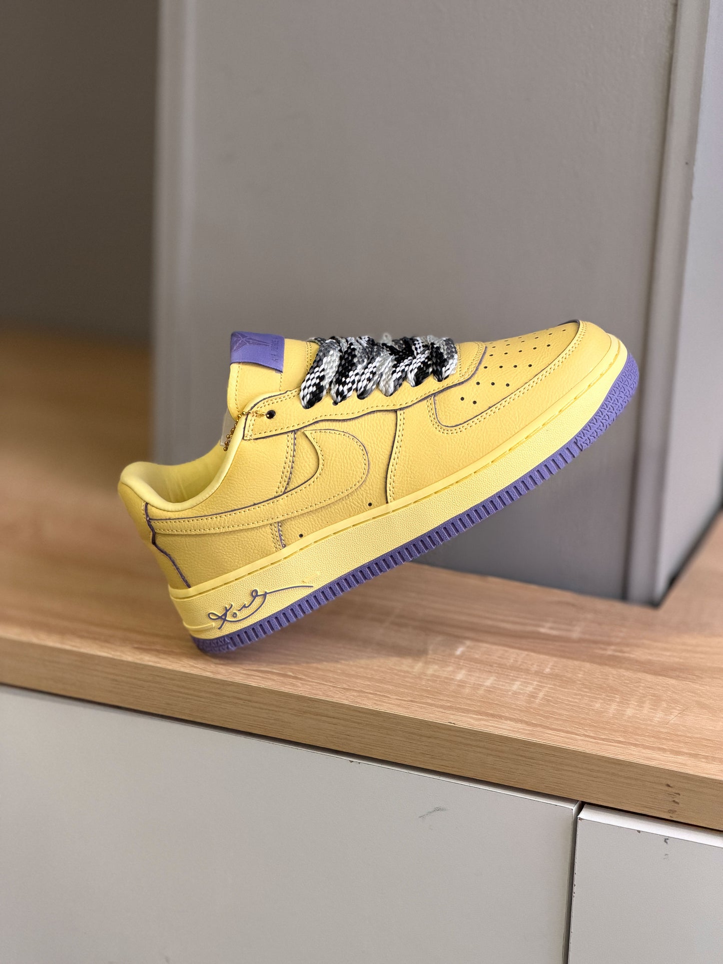 Nike air force 1 low protro