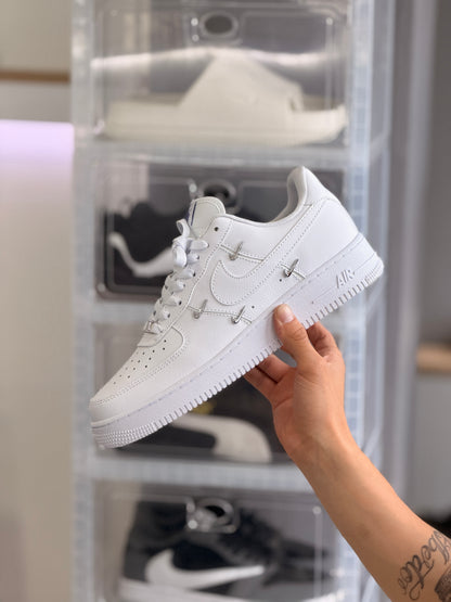 Nike force 1 swoosh metalicos