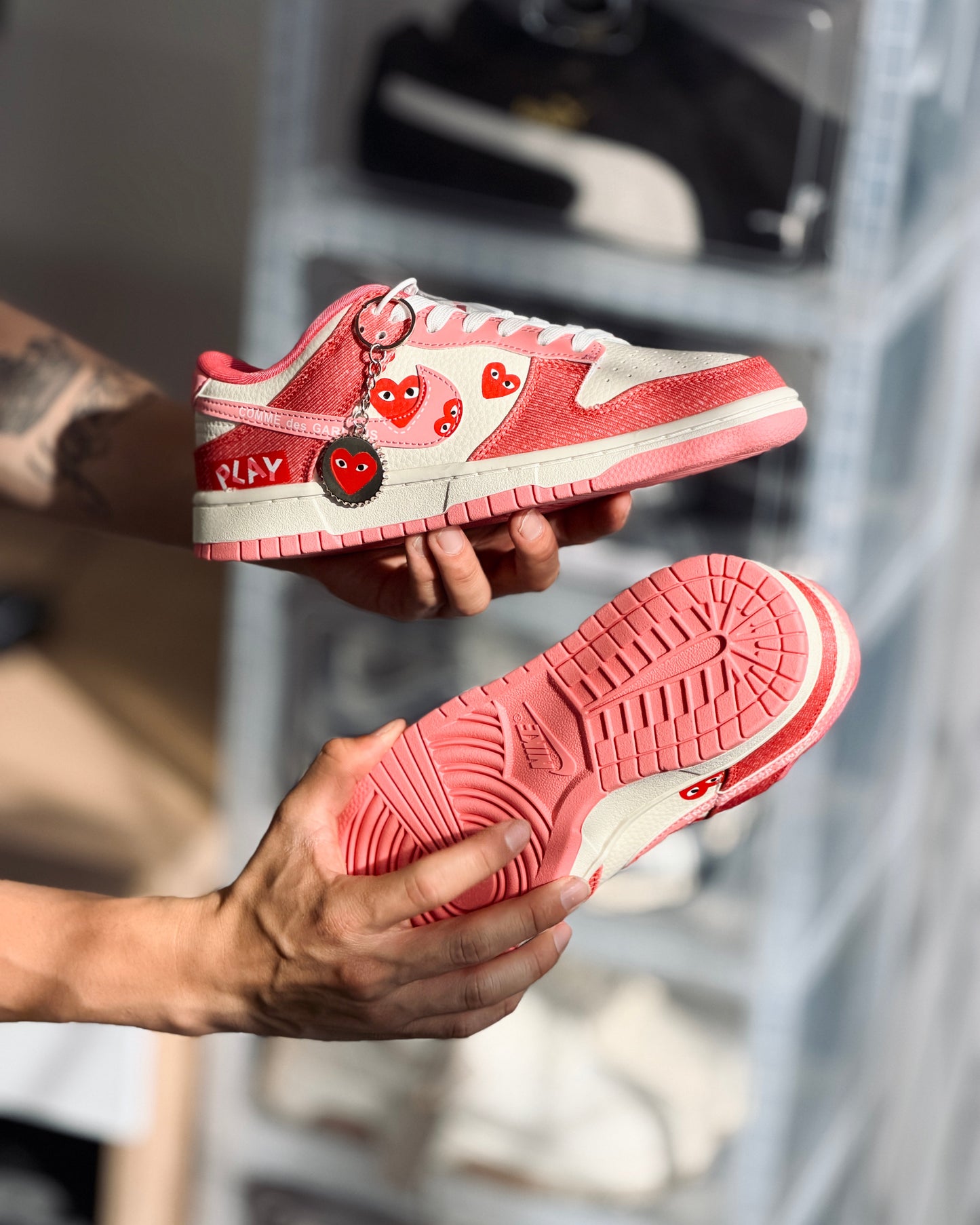 Nike sb dunk low stranger love