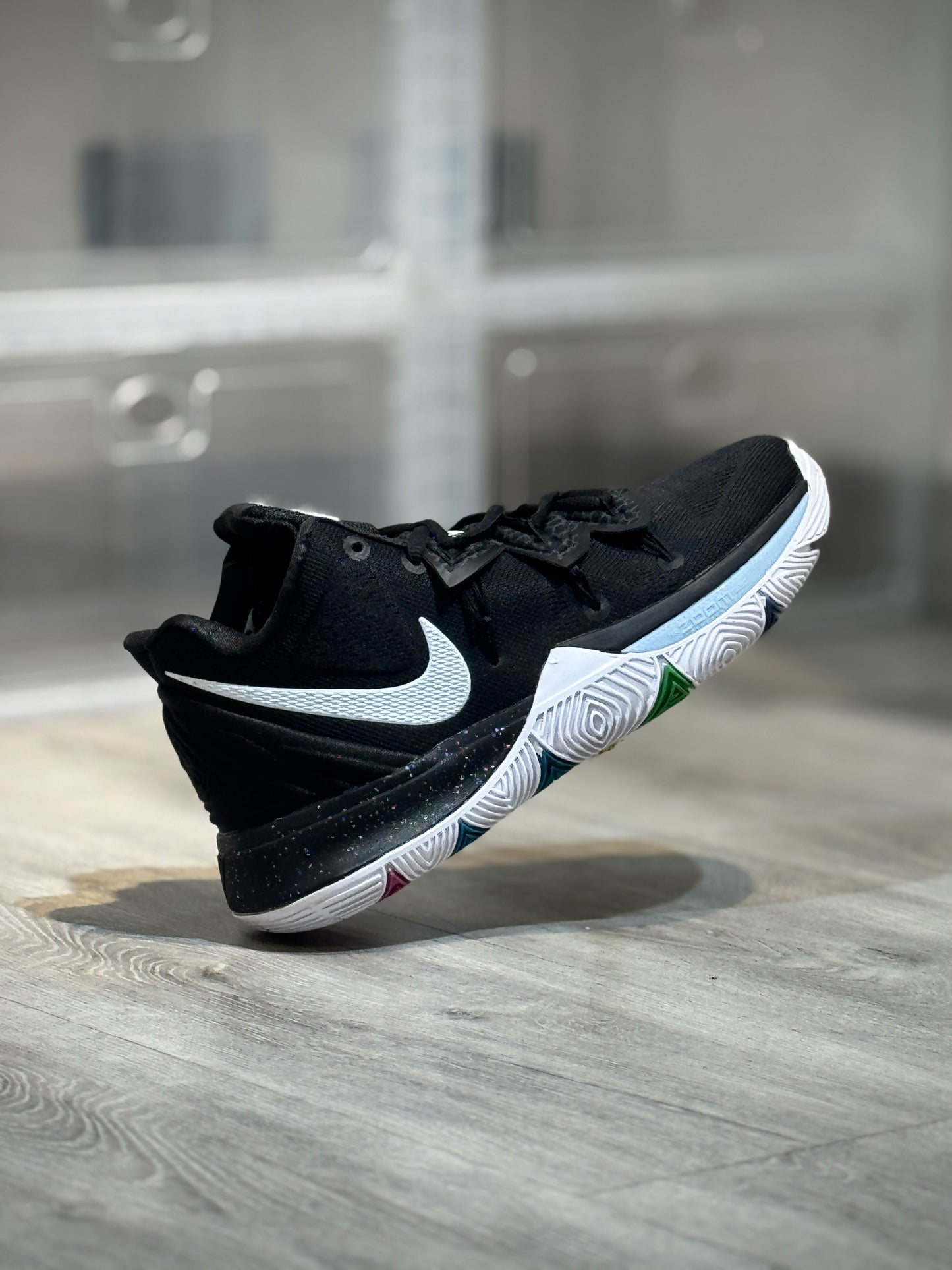 Nike Hyperdunk Negra Colores