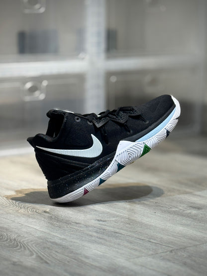 Nike Hyperdunk Negra Colores