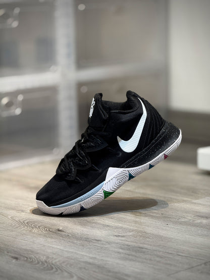 Nike Hyperdunk Negra Colores