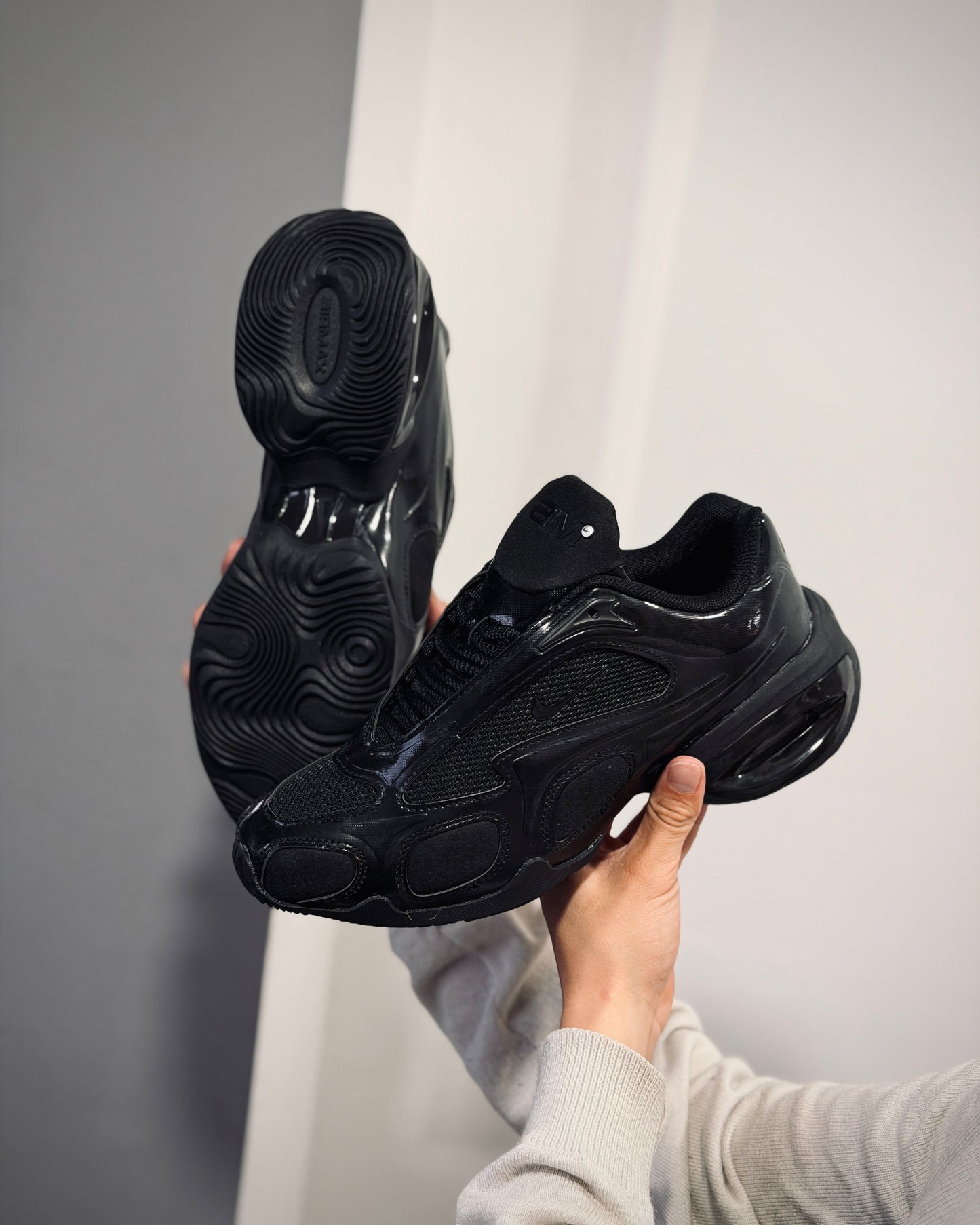Nike air max muse negra