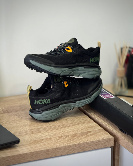 Hoka Challenger ATR 6 Negro-Amarillo