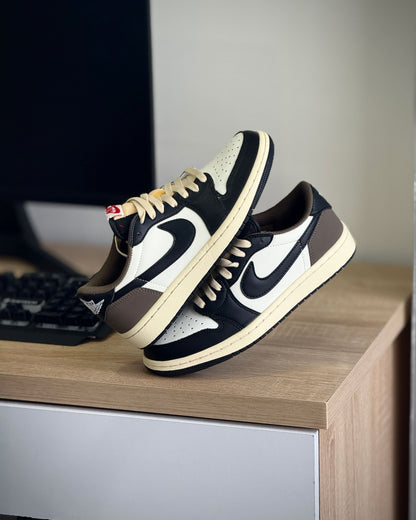 Air Jordan Retro 1 Low Travis Scott Cafe
