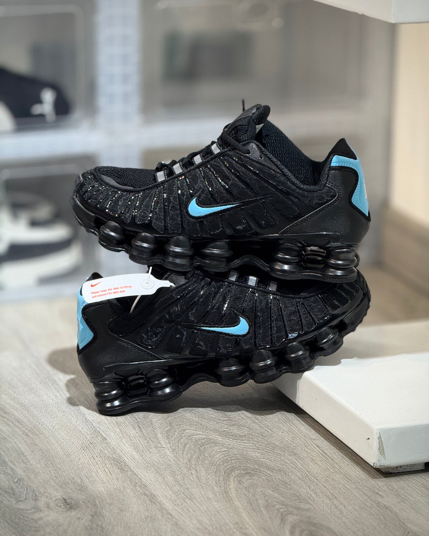 Shox Tl Negro-Azul Claro