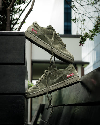 Sb Dunk Low x Supreme Verde