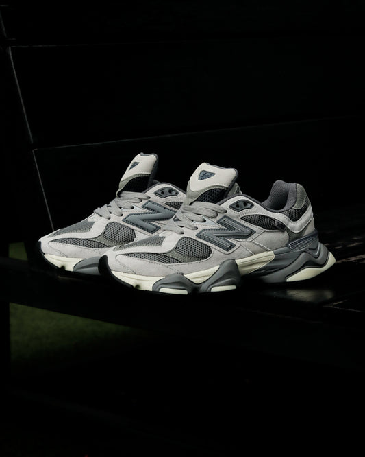New Balance 9060 Gris