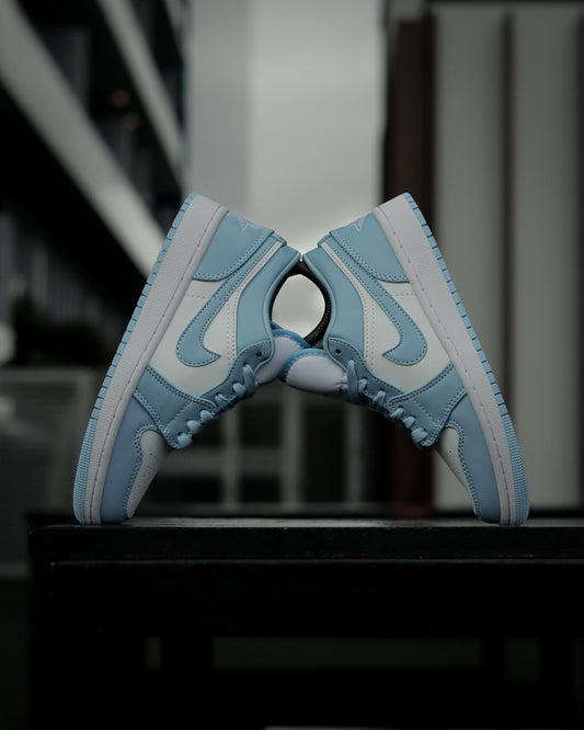 Air Jordan Retro 1 Low Azul