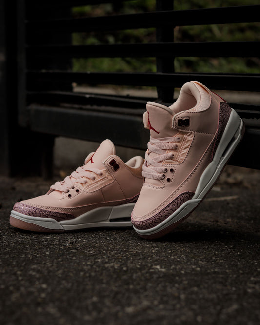 Jordan Retro 3 San Valentin
