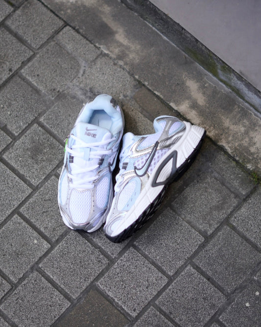 Nike V5 RNR Celeste
