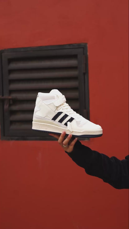 Adidas Forum 84