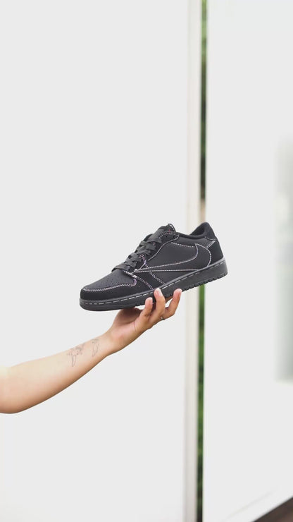 Air jordan low OG x travis scott black phantom