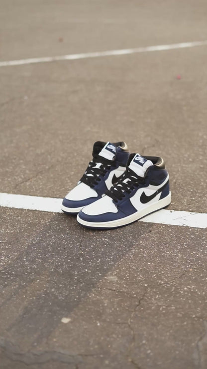 Jordan retro 1  azul