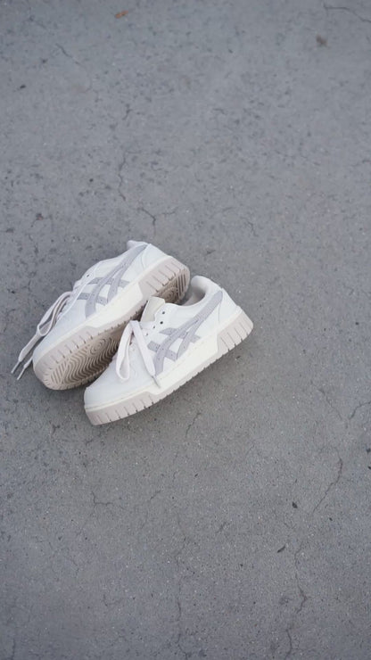 Asics court mz