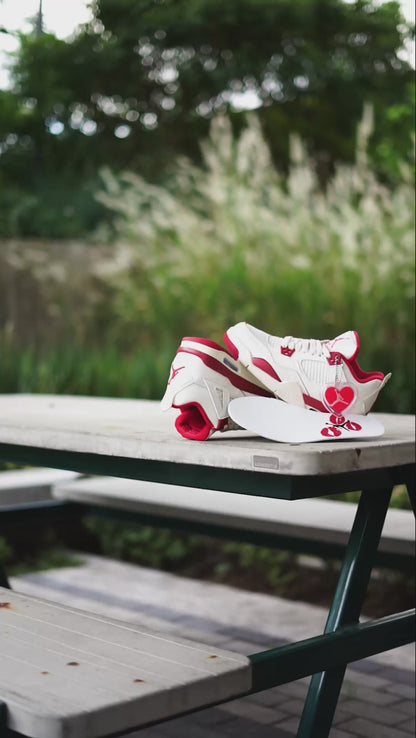 Air jordan 4 Retro Valentines Day