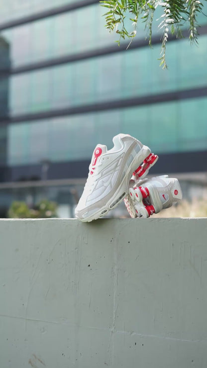 Nike shox supreme